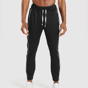 Gymshark Recess Joggers Slim Fit Athletic Gym Pants Men’s Large Black and White